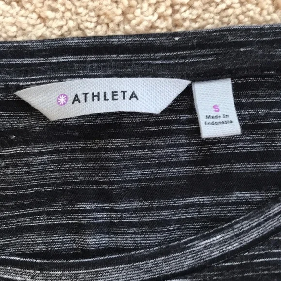 Athleta small black midi dress with ruched sides - Picture 4 of 8